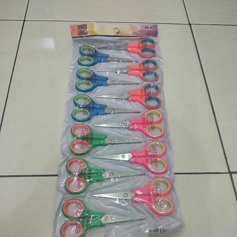 

Gunting renteng Ukuran 5 inch