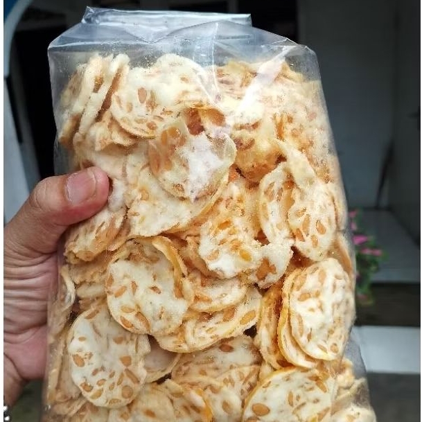 

kripik tempe orginal gurih dan renyah.500 gr