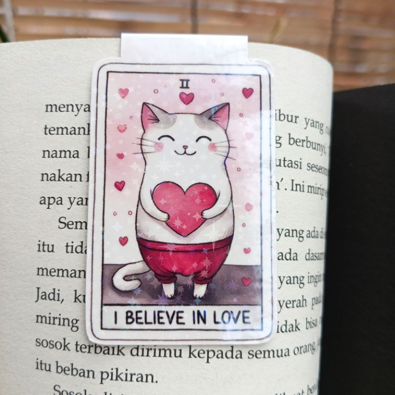 

Pembatas Buku Magnet | Handmade Magnetic Bookmark | Believe In Love