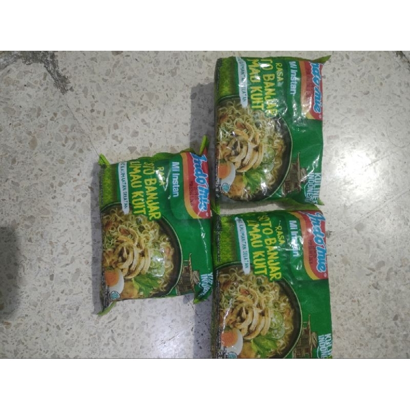 

READY!! INDOMIE KUAH VARIAN SOTO BANJAR LIMAU KUIT 1 DUS