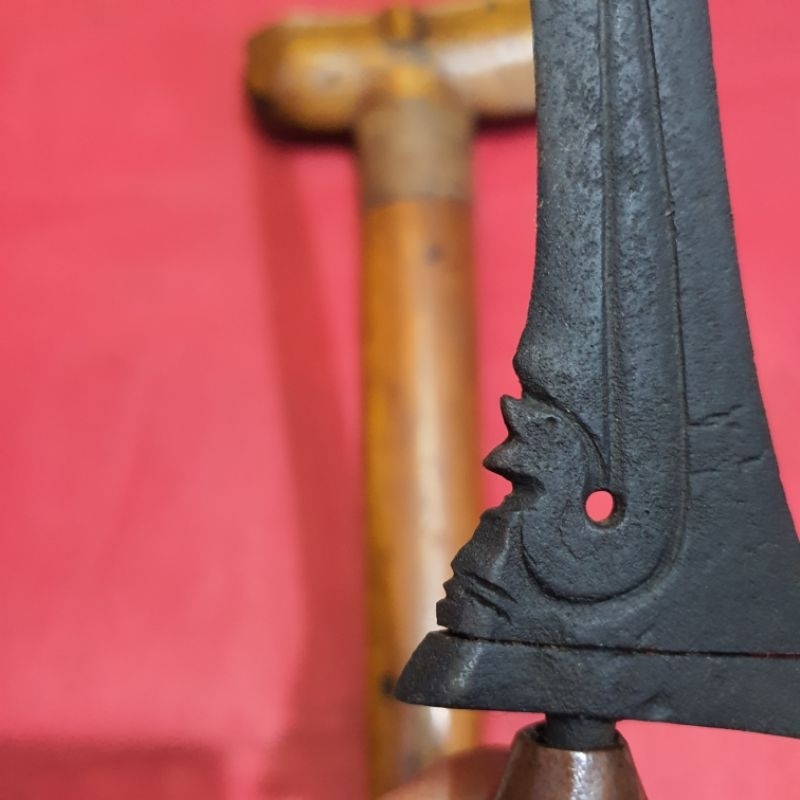 Keris Patrem Nogo Tapa Sepuh Kewibawaan