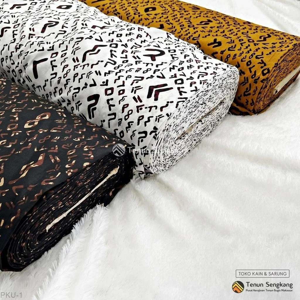 Kain Tenun Batik Lontara Sutra Bugis Makassar - Tenun Sengkang PKU (Harga Per 0,5 Meter)