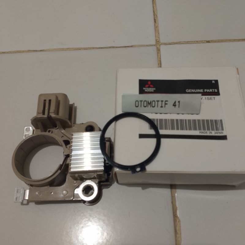 IC REGULATOR IC ALTERNATOR MITSUBISHI L300 KUDA DIESEL SOLAR