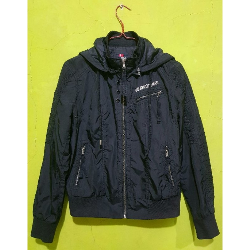 JAKET ASK ENQUIRED