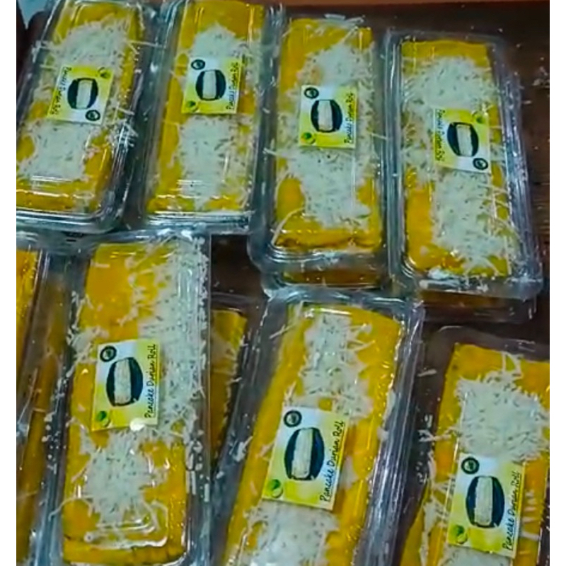 

PANCAKE DURIAN ROLL JUMBO