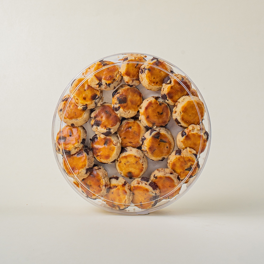 

Javasari Chocolate Chip Cashew 808 - Kue Kering
