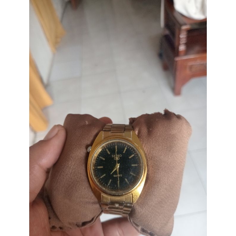 jam tangan seiko vintage quartz