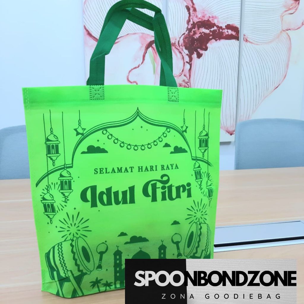 

TAS spunbond LEBARAN HLS IDUL FITRI ,goodie bag ,tas idul fitri model HANDLE LIPAT BAWAH ,tas souvenir pernikahan,goodie bag ulang tahun,ultah,custom,bebas,murah
