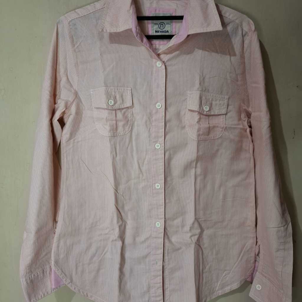 Preloved Like New - Atasan Wanita Kemeja Kerja Kuliah Nevada Matahari