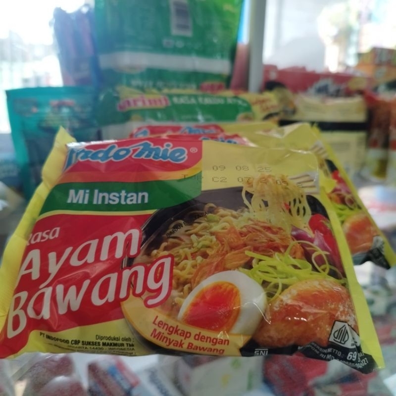 

Indomie Ayam Bawang / Indomie kuah / Ayam Bawang