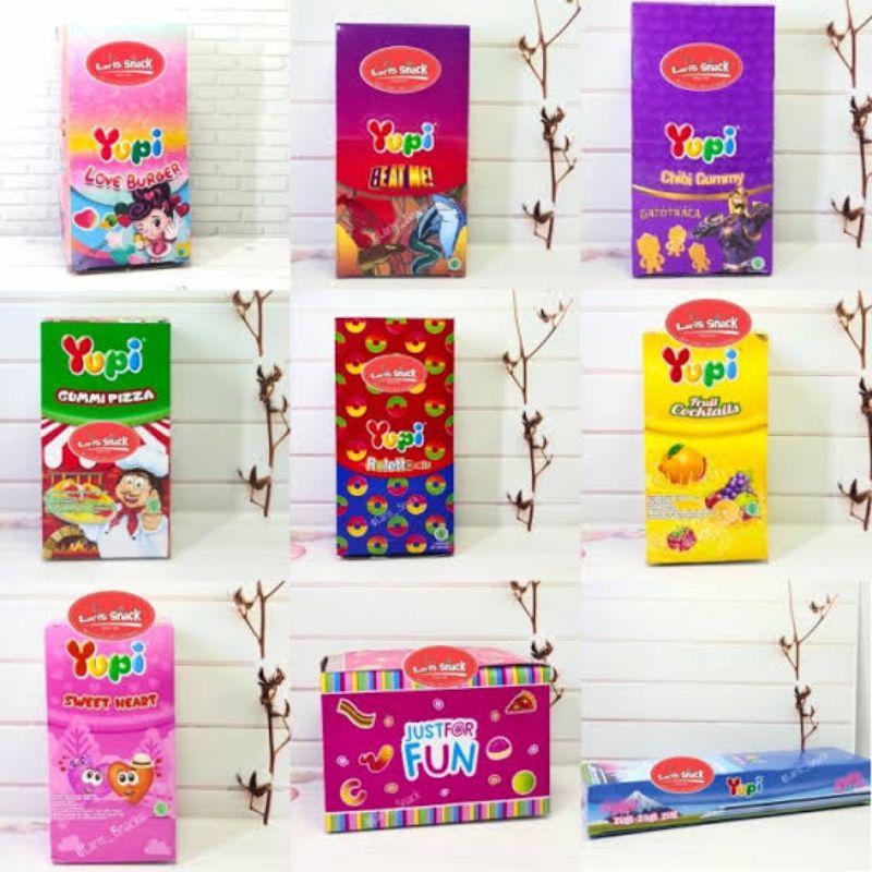 

Yupi 1box isi 12pcs / Yupi burger zugi zagi roletto sweet heart beat me chibi gummy fruit cocktails pizza / yupi karakter 1000an