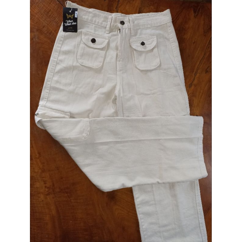 Celana Jogger Wanita Putih
