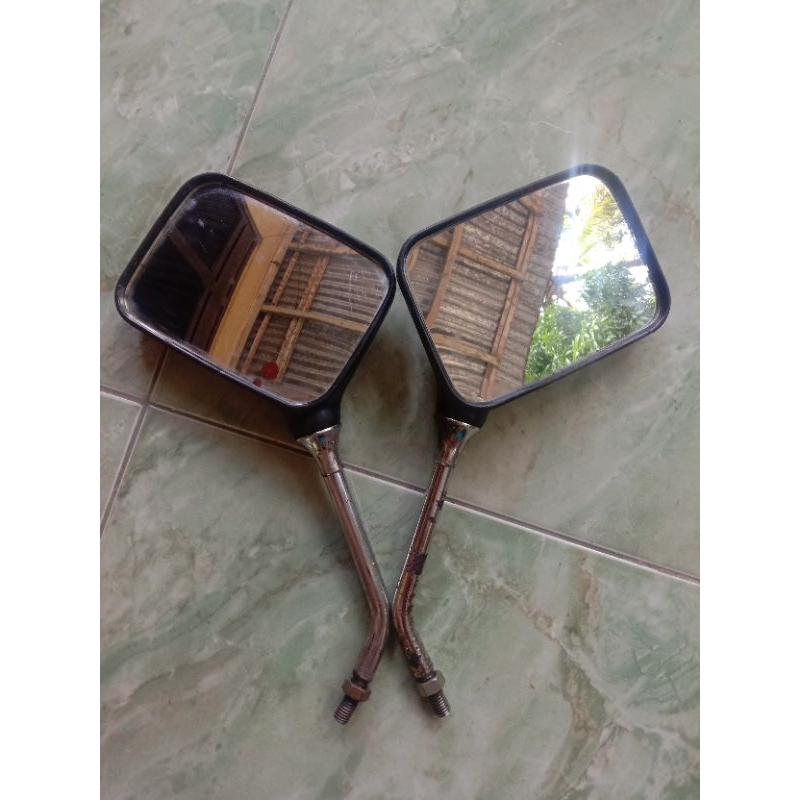 spion suzuki RC100 original