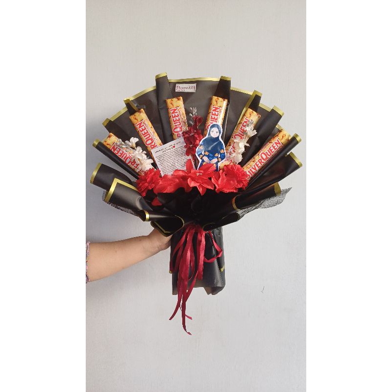 

Buket Coklat Silverqueen (Hari Valentine)