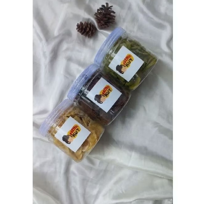 

KRIPIK PISANG COKLAT KEMASAN TOPLES 600ML