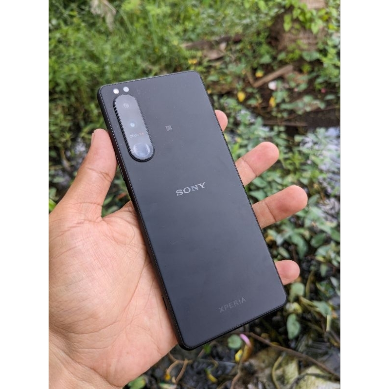 Sony Xperia 5 iii Second