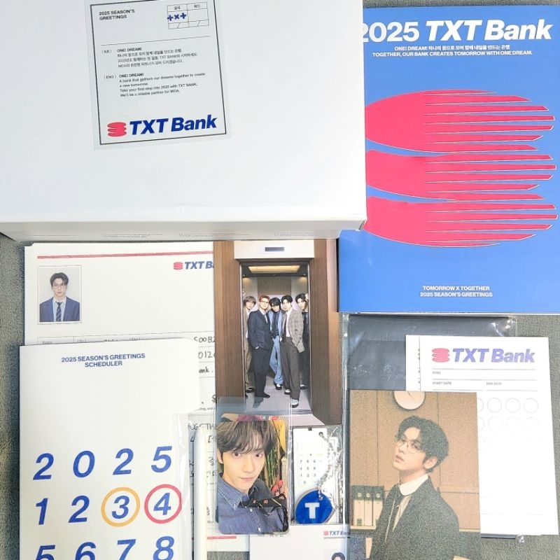 [SHARING] TXT Season's Greetings 2025 [TXT Bank] Photobook/ Desk calendar / Planner/ Bank account Le