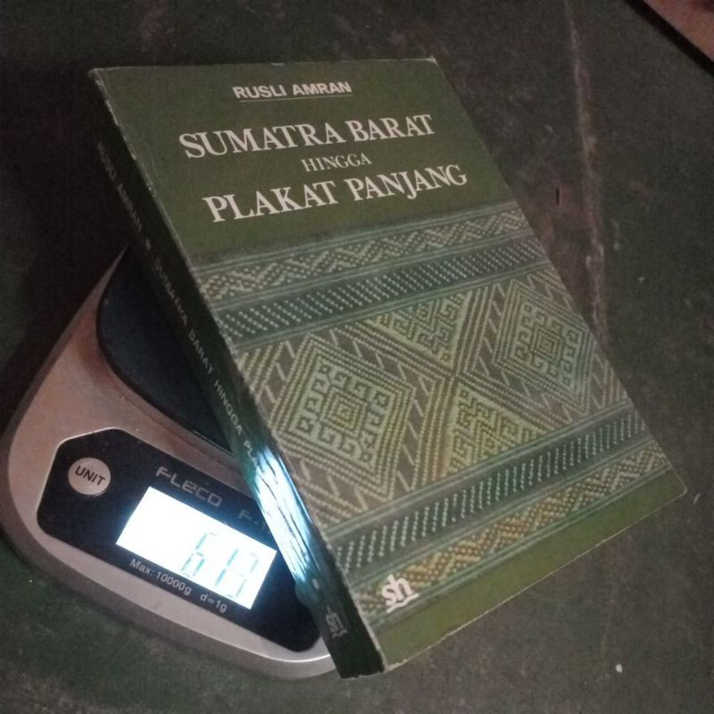 SUMATRA BARAT HINGGA PLAKAT PANJANG - RUSLI AMRAN