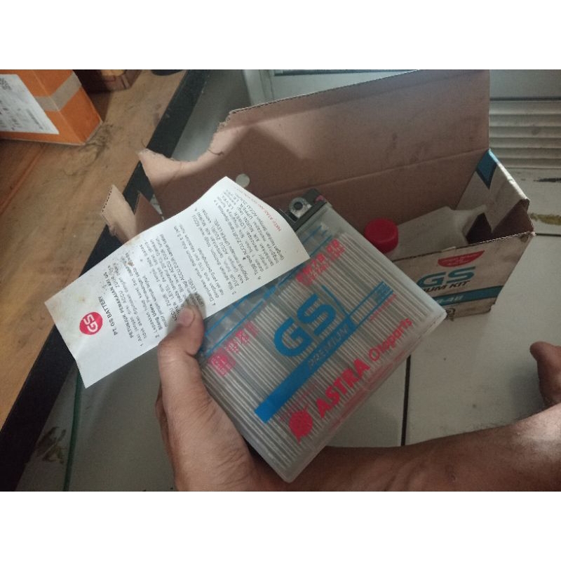 AKI ACCU MOTOR GS ASTRA GM7B - 4B AKI BASAH 12V 7Ah