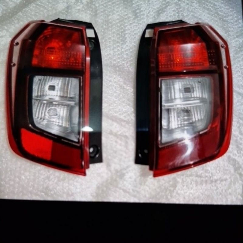 stoplamp lampu belakang calya sigra original