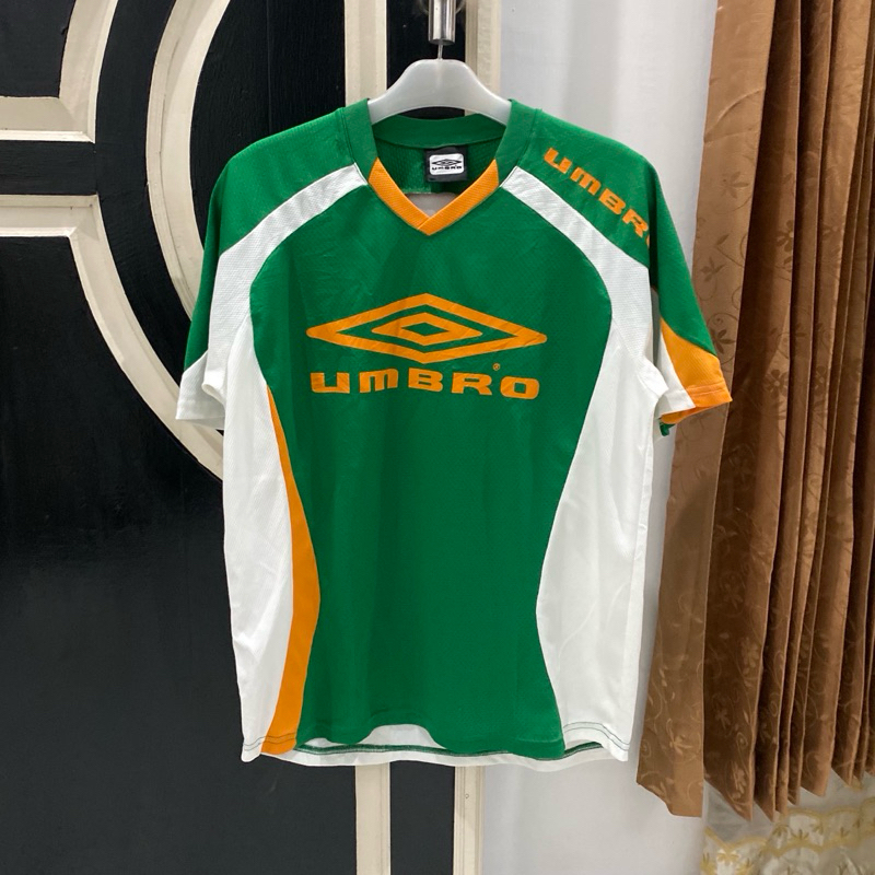jersey umbro vintage 90s by descente