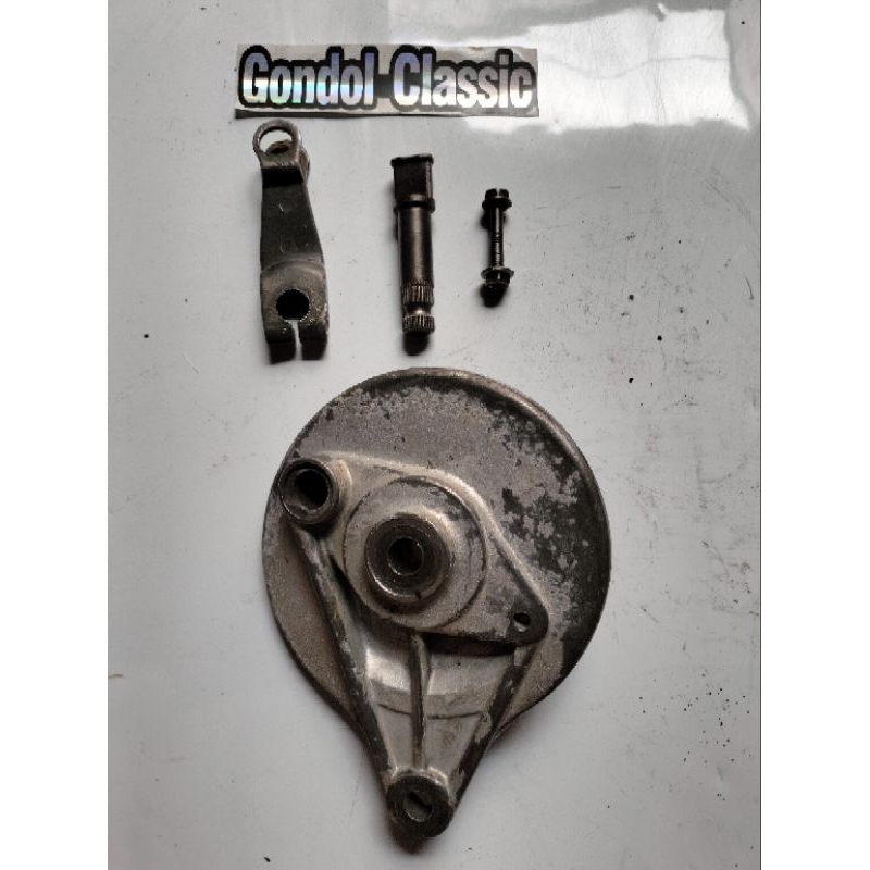 tutup tromol belakang HONDA CB100 CB125 CG110 CG125 CB 100 CB 125 CG 110 CG 125