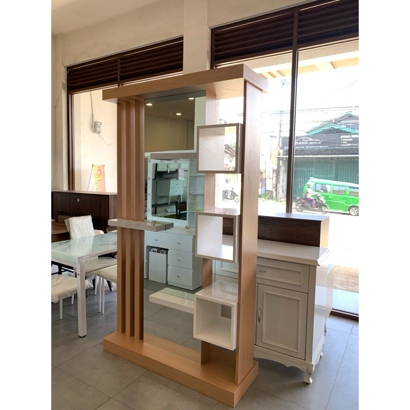 Rumah Qta- PENYEKAT RUANGAN 2 MUKA MINIMALIS