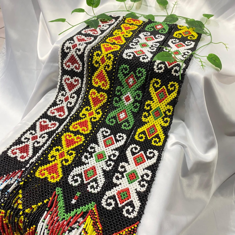 SYAL MANIK DAYAK - SYAL MANIK DAYAK KALIMANTAN -AKSESORIES MANIK KALIMANTAN
