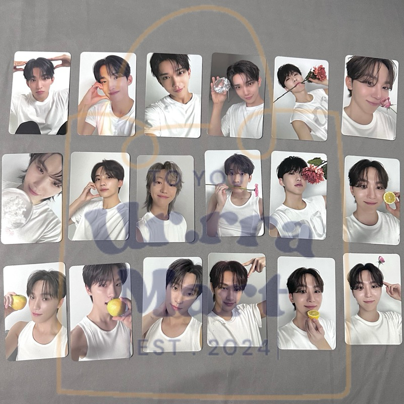 Random Photocard 17 Right Here Dear Ver.