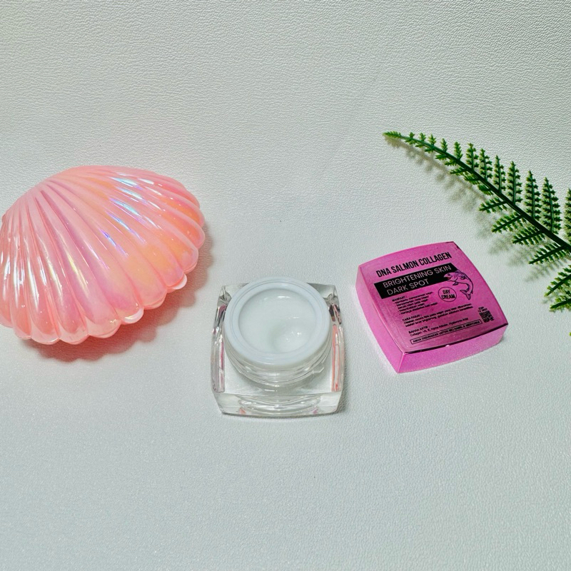 WHITENING DAY  CREAM DNA SALMON COLLAGEN || cream siang DNA SALMON COLLAGEN