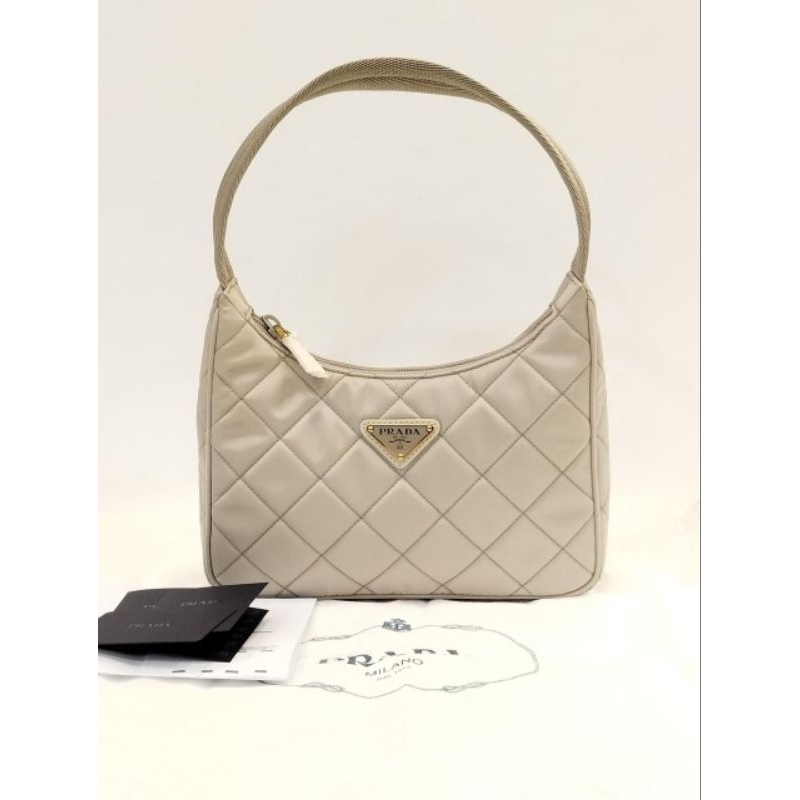Prada 1NE051 Contenitore Maniglia Pomice Tessuto Impuntu Shoulder Bag . . sz 23x17x6 cm . . 13.500k 