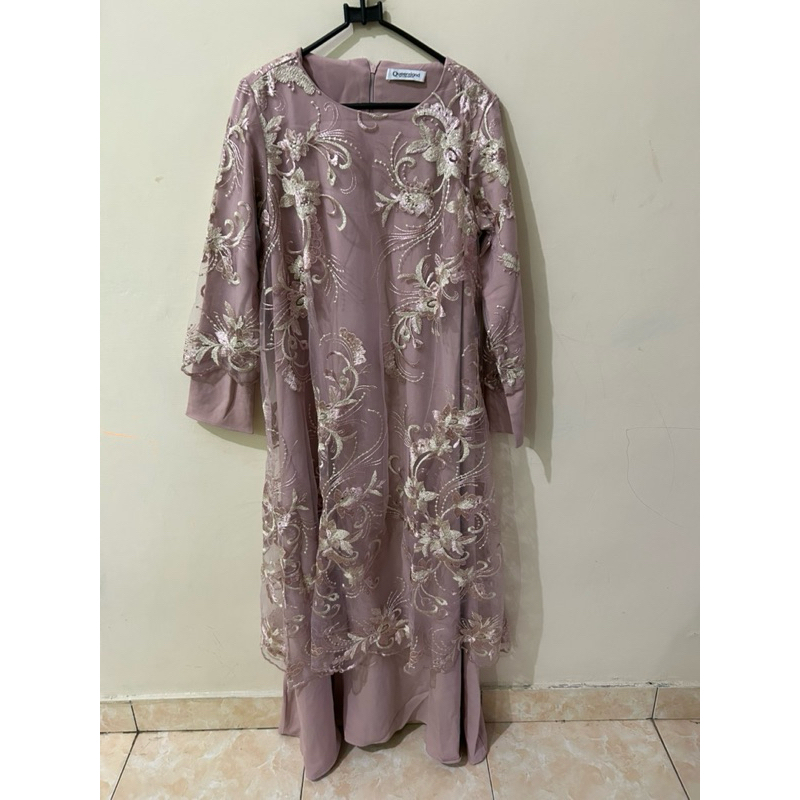 queensland dress preloved