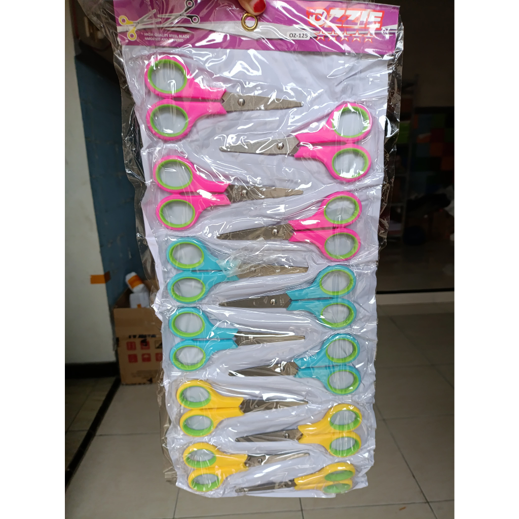 

PROMO (12 pcs) Gunting Kecil Renteng Warna Warni