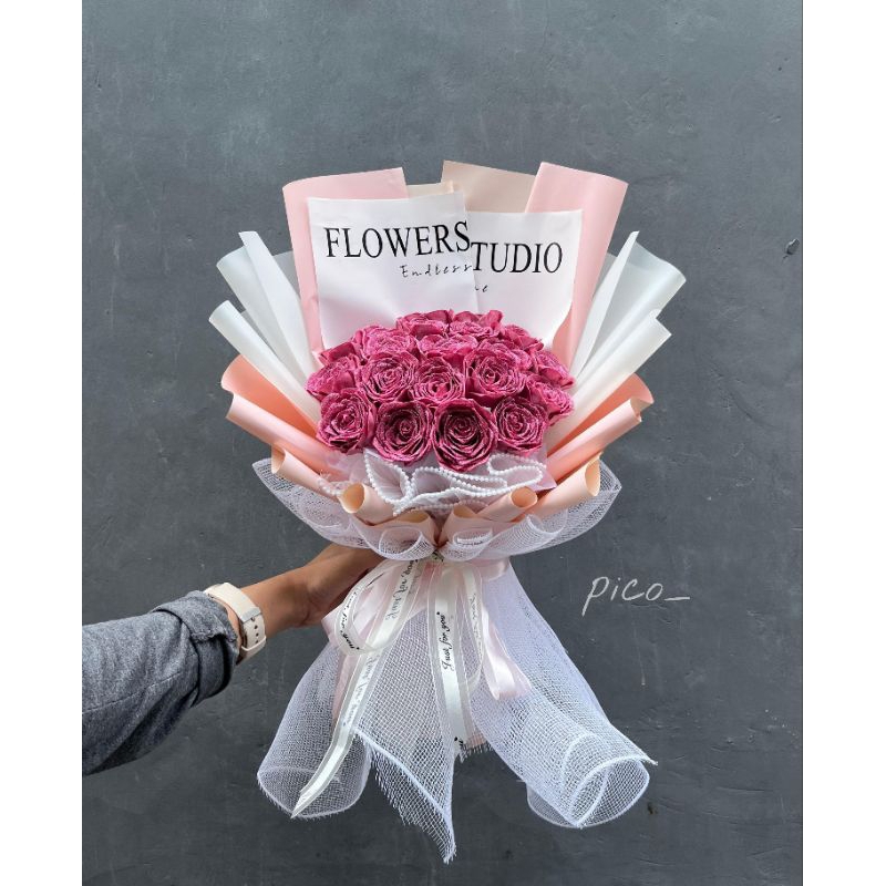Buket mawar satin BUKET SATIN GLITER BUKET MAWAR WISUDA TUNANGAN ULANG TAHUN