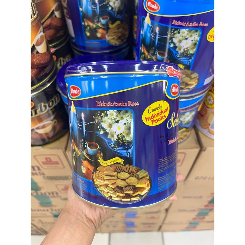 

Monde top selected biru kaleng kecil 450gr