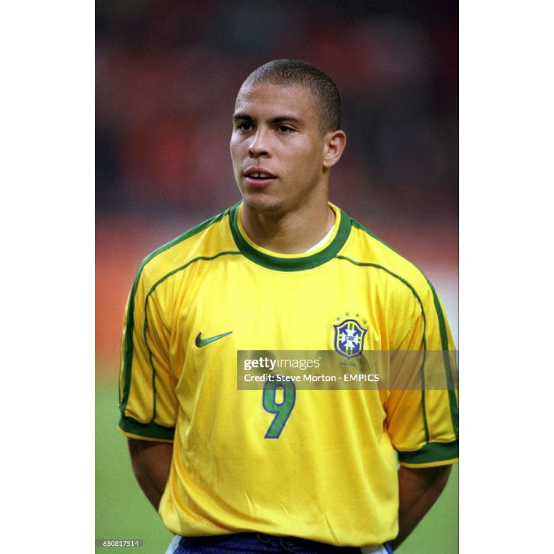 Jersey Vintage Brazil Home RONALDO 9 Tahun 1998 size M