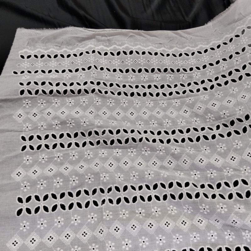 Kain Katun Bordir Premium | Harga/0,5 m | Kain Katun Bordir Meteran | Bahan Katun Bordir Premium | B