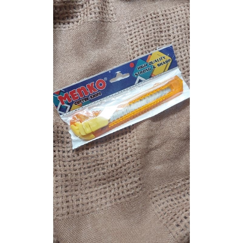 

Menko Cutter Knife