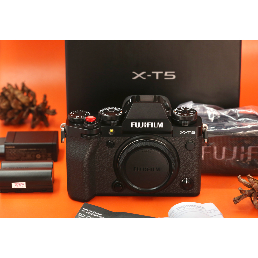 Fujifilm X-T5 XT5 Body Only Fullset B465 & Fujifilm Fujinon XF 18-55mm F 2.8-4 R LM OIS Unit Only C6