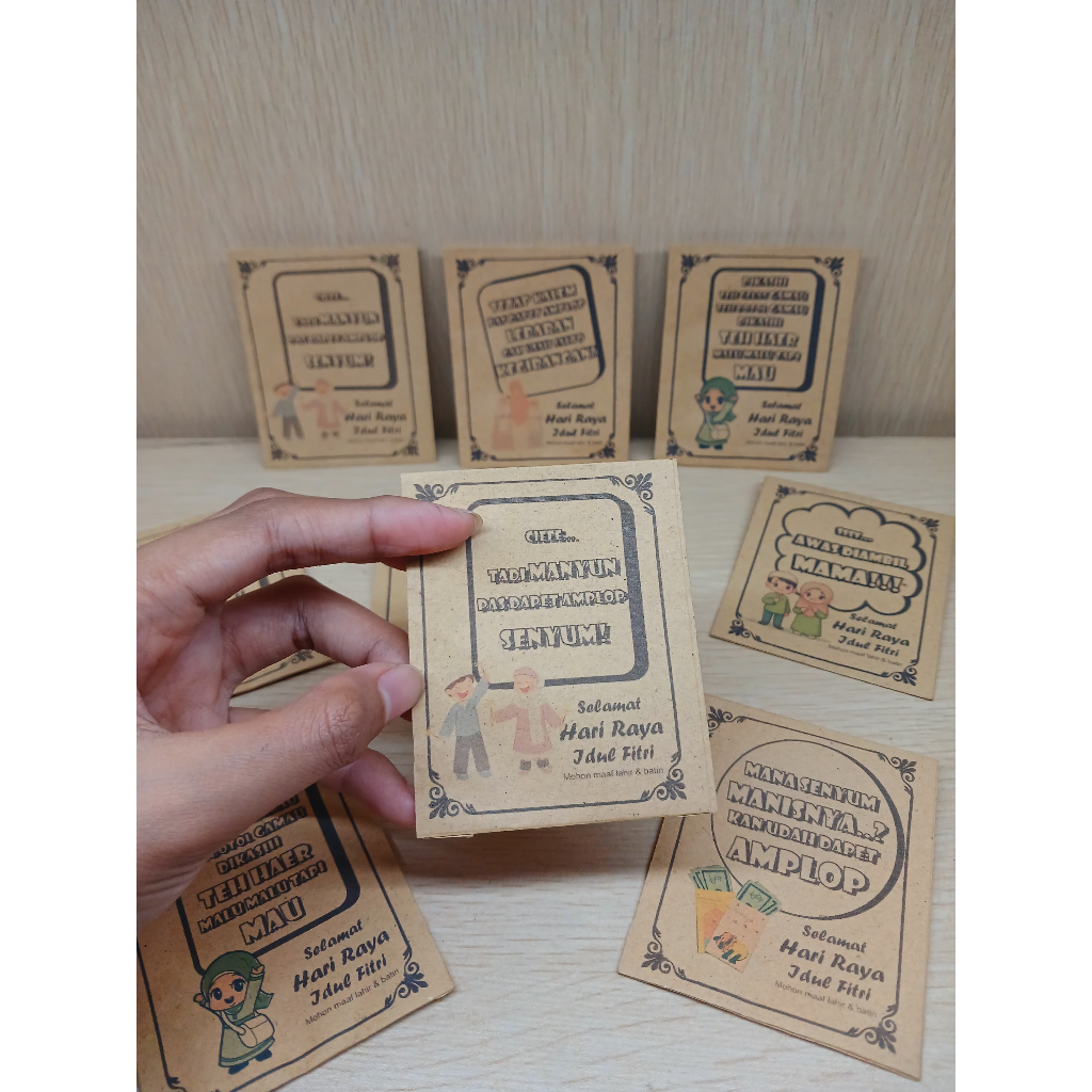 

AMPLOP LEBARAN KRAFT ISI 10 PCS UK 8 X 7 CM