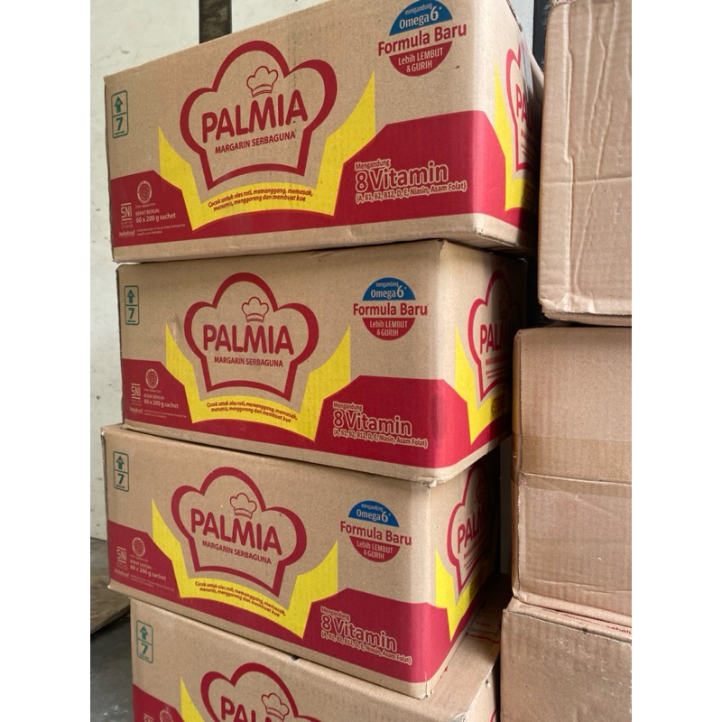 

MENTEGA PALMIA SERBAGUNA KEMASAN 200 gr x 60 pcs | GROSIR 1 DUS