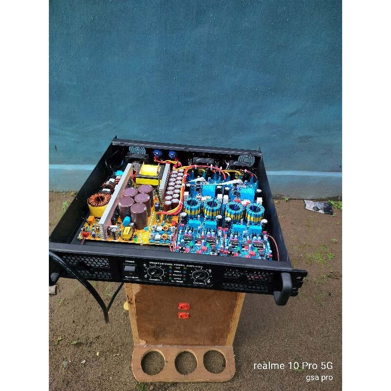 power class d 2k5 7kva PFC 3000watt 18x4 vc5"