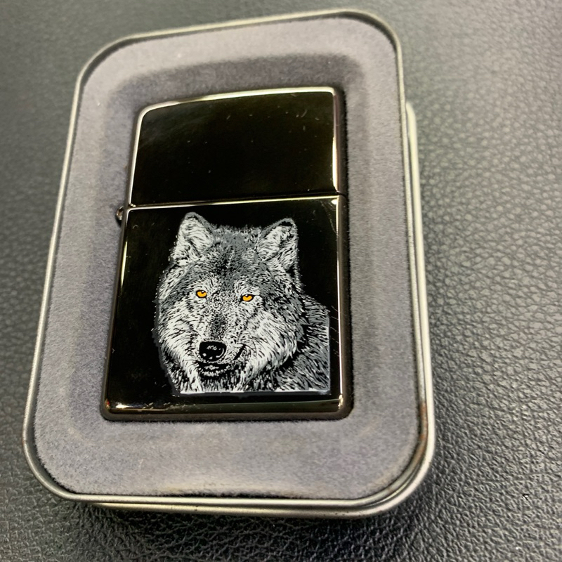 Zippo Original 20187 Wolf (2002) Original 100%
