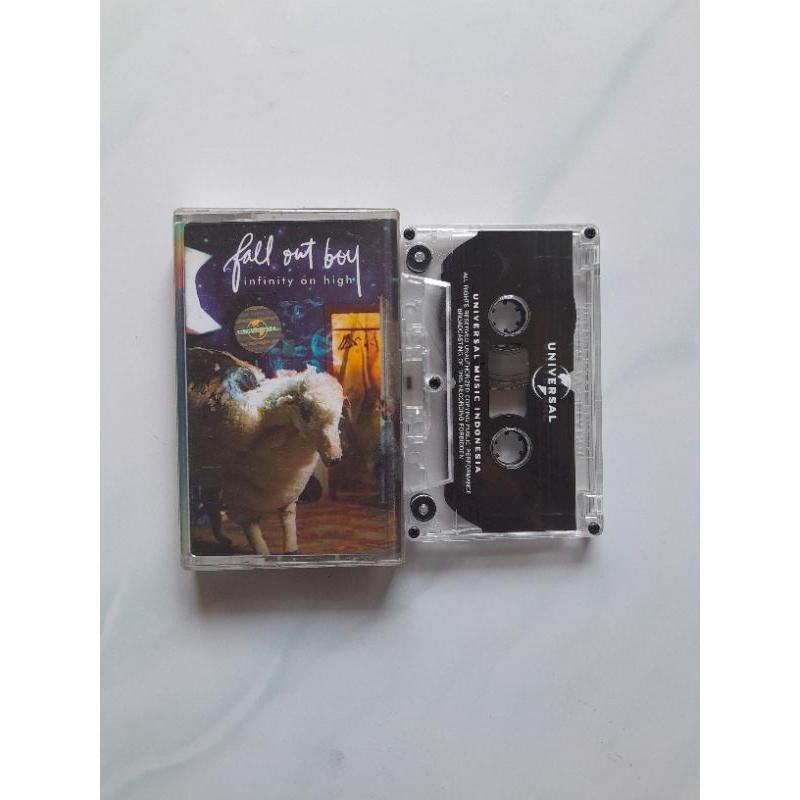 kaset pita fall out boy infinity high