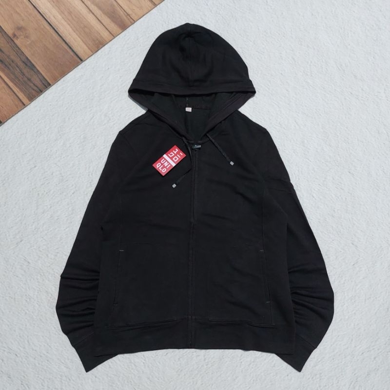 UNIQLO Zipper Hoodie