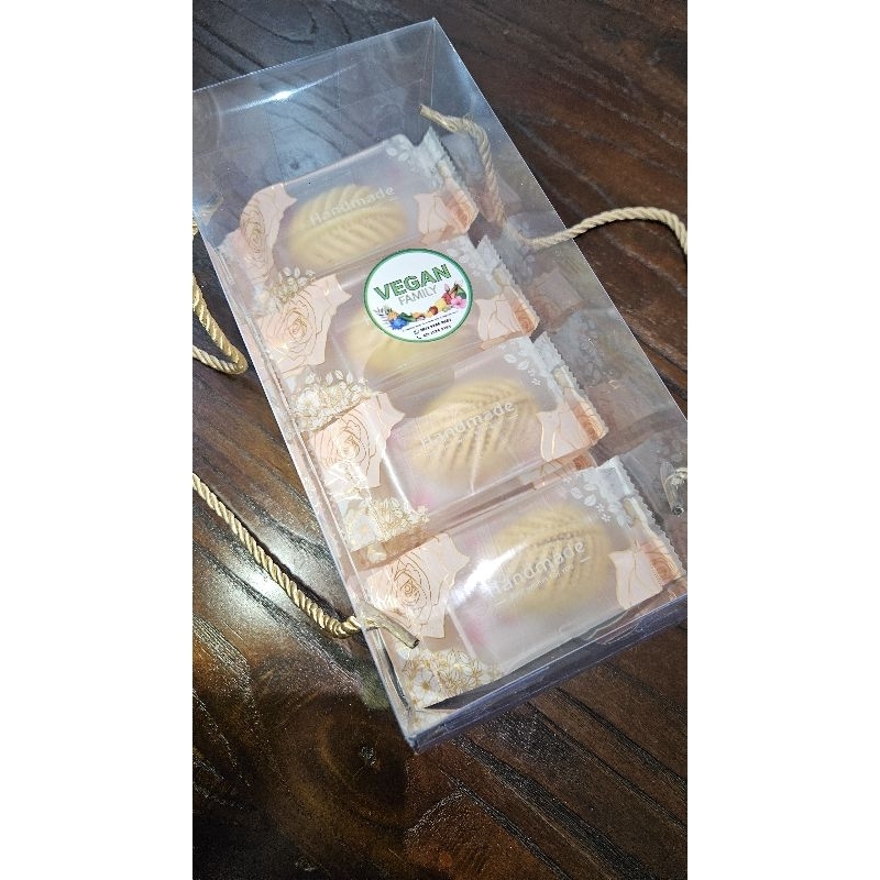 

Nastar Vegan Isi 18pcs - Kue Nastar Vegan - Nastar Bangka - Nastar Premium