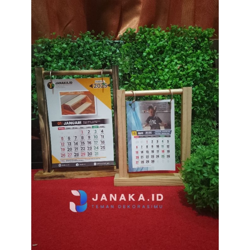 Kalender 2025. PRODUK BARU Stand Kalender Kayu aesthetic