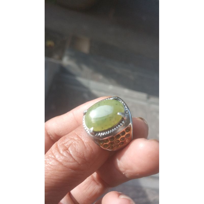 Batu sungai dareh kumbang jati totol