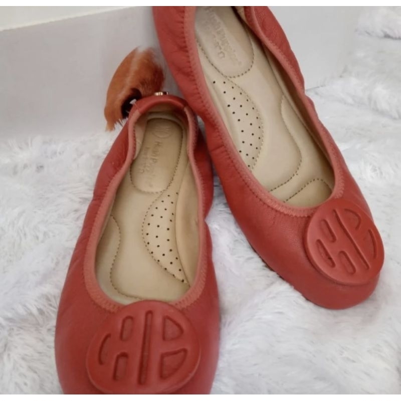 Preloved Sepatu Flat Shoes Puppies Wanita