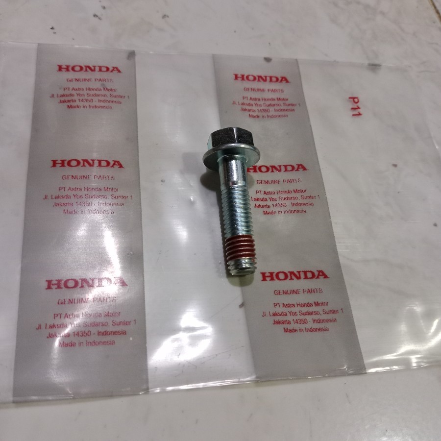 Baut breket kaliper pertama cakram belakang pcx150 old new pcx150 cbu